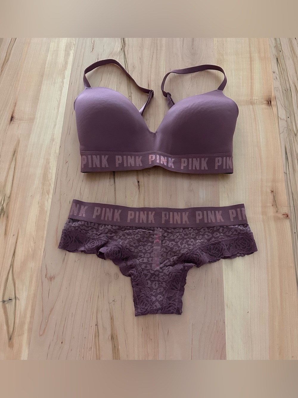 PINK Victoria’s Secret set